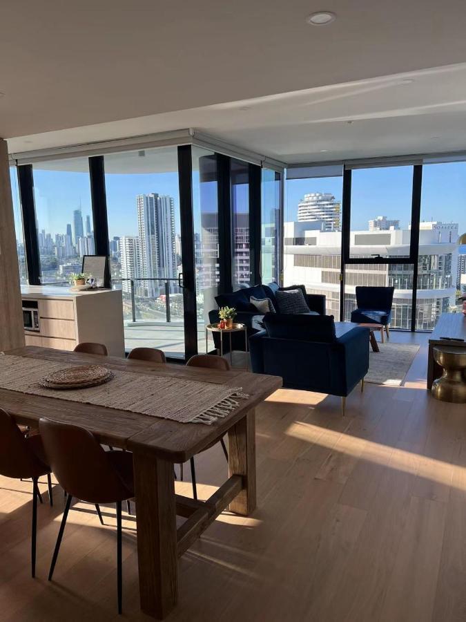 2 Bedroom Luxurious Family Apartment Next To Pacific Fair - Broadbeach Gold Coast Gc22 Luaran gambar