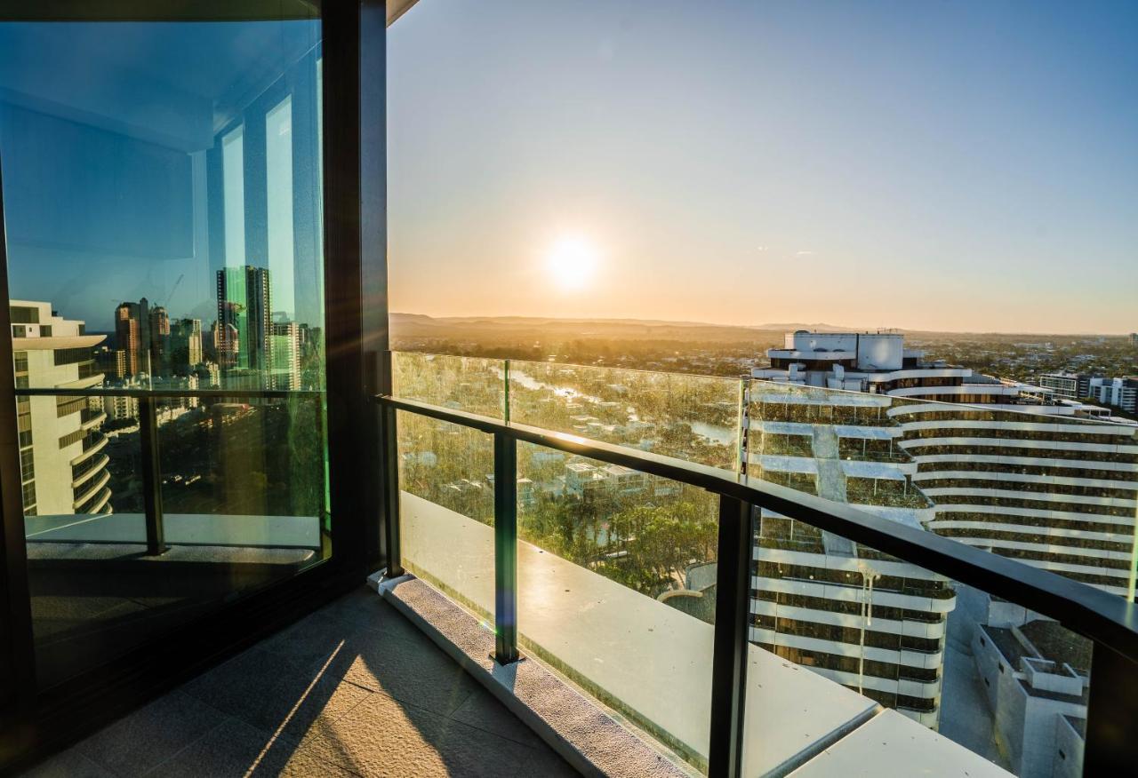 2 Bedroom Luxurious Family Apartment Next To Pacific Fair - Broadbeach Gold Coast Gc22 Luaran gambar
